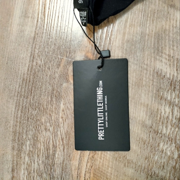 PrettyLittleThing Black Strap Front High Leg Bikini Bottom - Picture 10 of 11